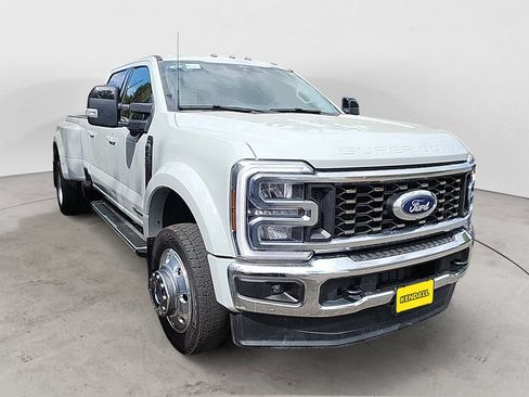 Used 2025 Ford F450 Lariat w/ FX4 Off-Road Package AWD/4WD image 5
