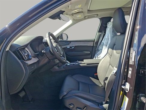New 2026 Volvo XC90 B6 Ultra image 7