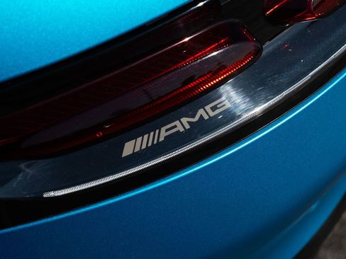 Used 2024 Mercedes-Benz AMG GT 63 image 40