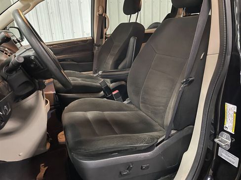 Used 2015 Dodge Grand Caravan SE w/ Quick Order Package 29E SE image 13