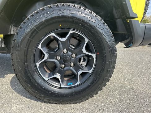 Used 2023 Jeep Wrangler Unlimited Rubicon 4xe w/ Steel Bumper Group image 29