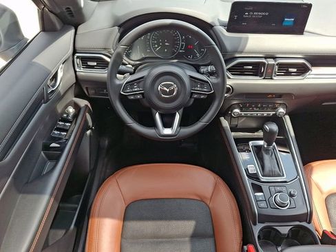 Used 2024 MAZDA CX-5 Carbon Edition image 12