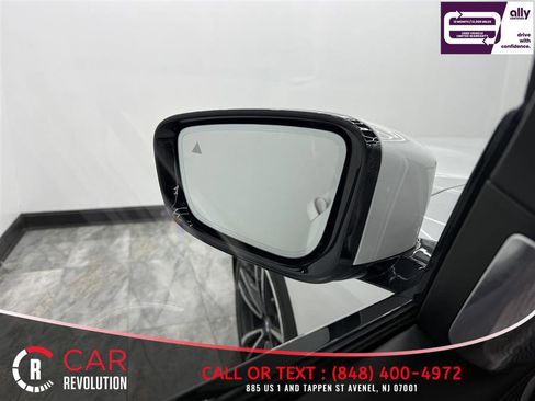 Used 2021 BMW 750i xDrive w/ Luxury Rear Seating Package image 26