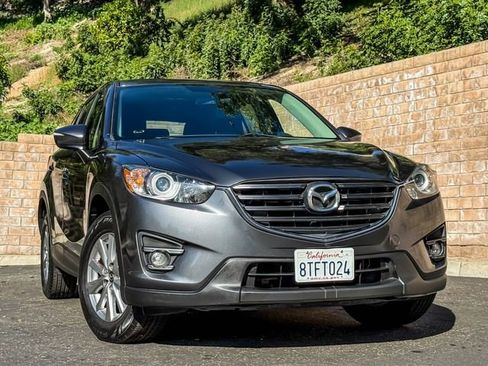 Used 2016 MAZDA CX-5 Touring w/ Bose/Moonroof Package image 4