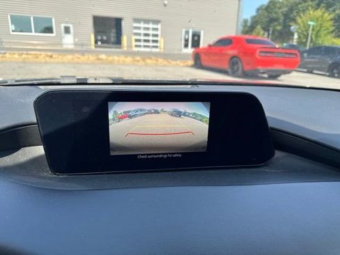 Used 2024 MAZDA MAZDA3 s FWD image 16