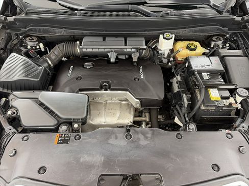 Used 2017 Buick Envision Essence AWD/4WD image 11