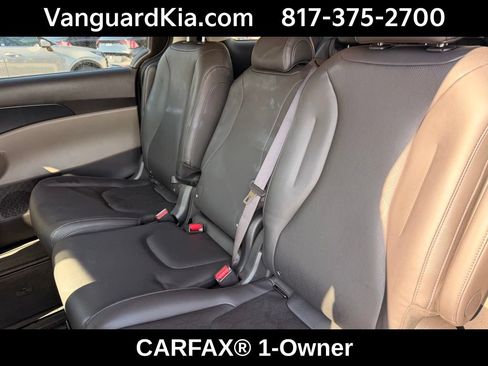 Certified 2026 Kia Carnival LXS FWD image 23