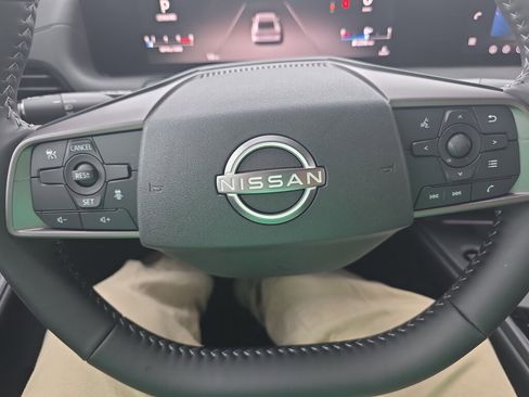New 2026 Nissan Sentra SV FWD image 8