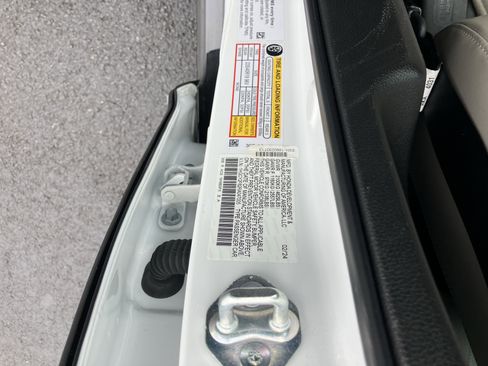 Certified 2024 Honda Accord Touring image 30