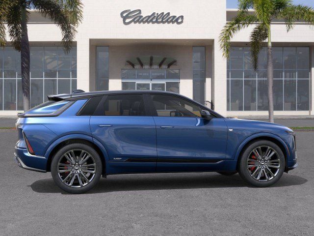 New 2026 Cadillac Lyriq V w/ LPO, Floor Liner Package AWD/4WD image 5