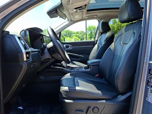 Used 2022 Kia Sorento SX AWD/4WD image 13
