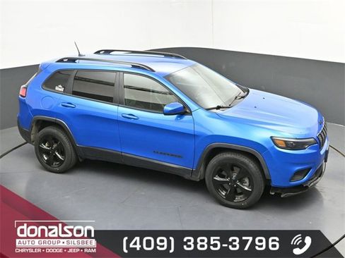 Used 2021 Jeep Cherokee Latitude Plus image 18
