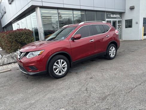 Used 2015 Nissan Rogue SV image 6