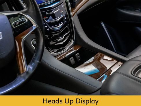 Used 2020 Cadillac Escalade ESV Luxury image 11