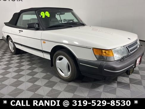 Used 1994 Saab 900 S image 1