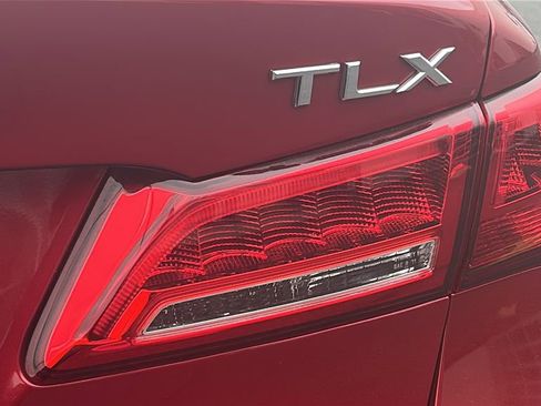 Used 2020 Acura TLX image 7
