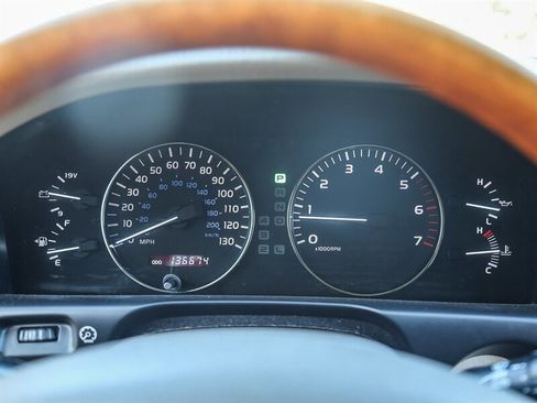 Used 2003 Lexus LX 470 4WD image 35