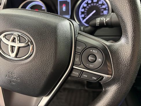 Used 2023 Toyota Camry LE FWD image 31