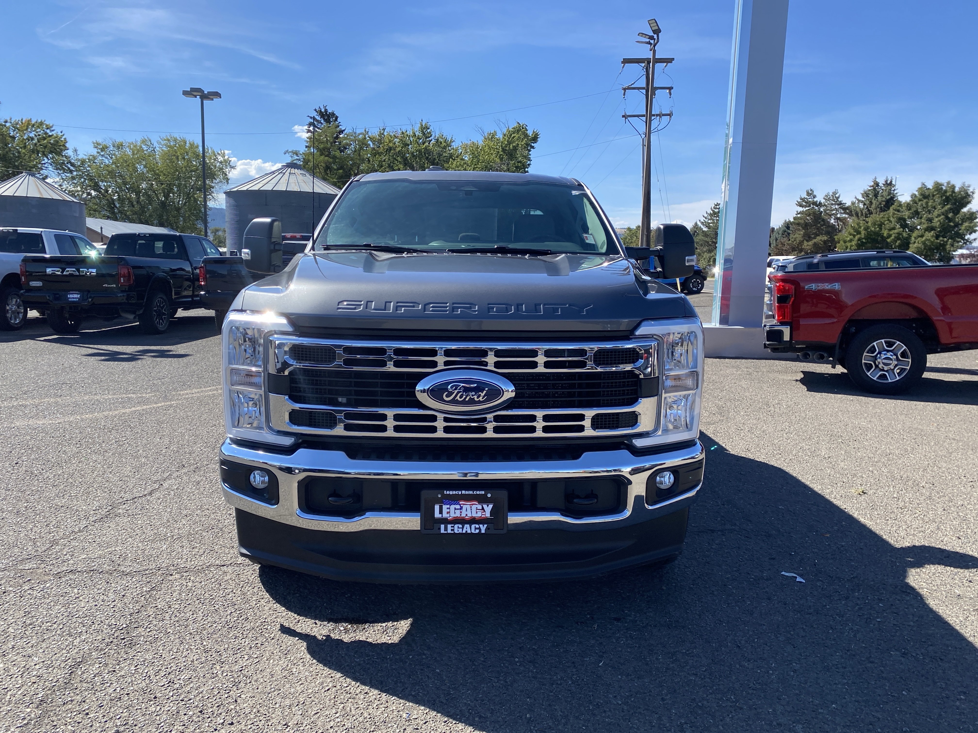 Used 2025 Ford F250 XLT AWD/4WD image 9