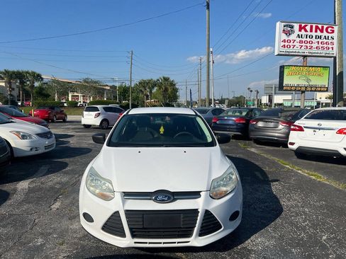 Used 2014 Ford Focus S image 1