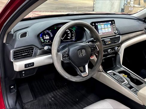Used 2021 Honda Accord Hybrid image 16