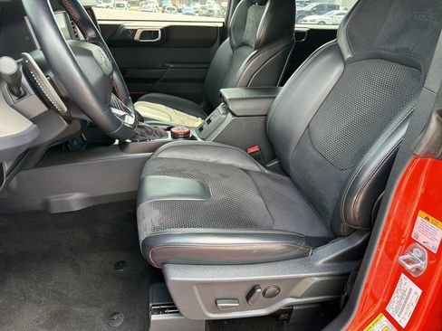 Used 2023 Ford Bronco Raptor AWD/4WD image 14