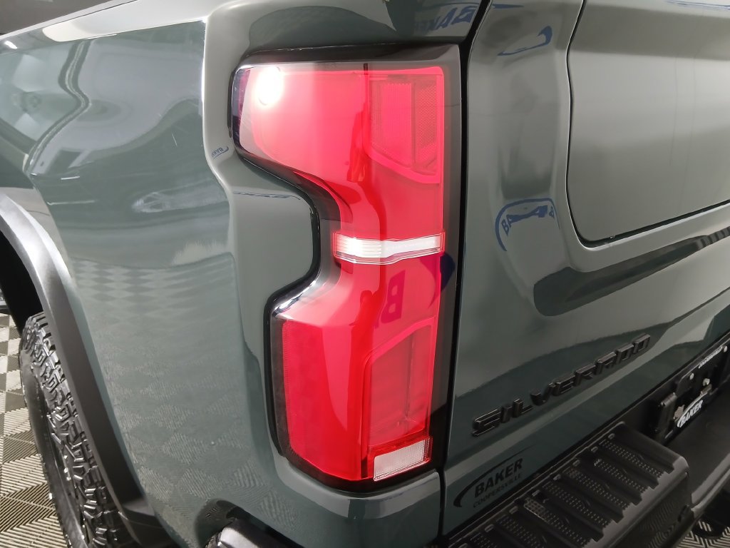 Used 2026 Chevrolet Silverado 2500 ZR2 AWD/4WD image 38