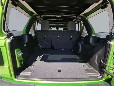 New 2025 Jeep Wrangler Sport S image 31