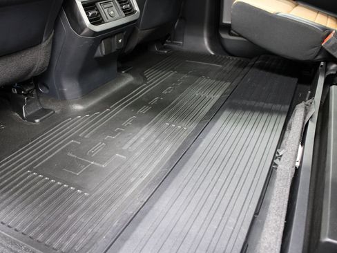 Used 2024 Ford F250 Platinum AWD/4WD image 79
