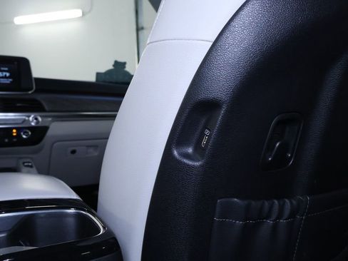 Used 2021 Kia Telluride EX w/ EX Premium Package image 18