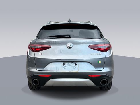 Used 2018 Alfa Romeo Stelvio Ti AWD/4WD image 6