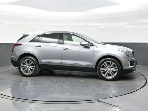 Certified 2025 Cadillac XT5 Premium Luxury image 8