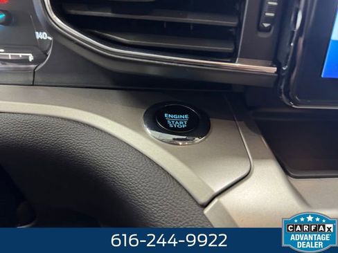 Used 2023 Ford Explorer XLT w/ Equipment Group 202A AWD/4WD image 20