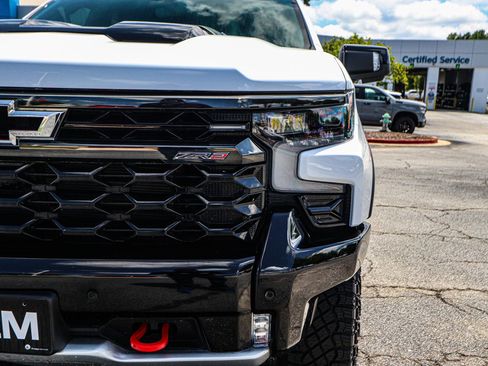 New 2025 Chevrolet Silverado 1500 ZR2 w/ Technology Package image 15