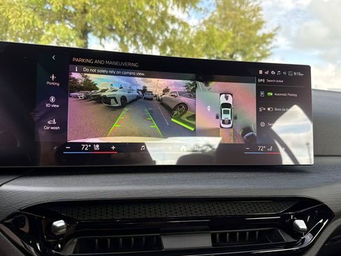 New 2026 BMW 330i Sedan w/ Convenience Package RWD image 24