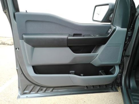 Used 2025 Ford F150 XL w/ Equipment Group 103A High RWD image 13