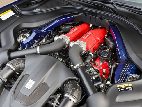 Certified 2023 Ferrari Portofino M image 43