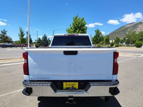 Used 2021 Chevrolet Silverado 2500 LT w/ Z71 Off-Road Package AWD/4WD image 4