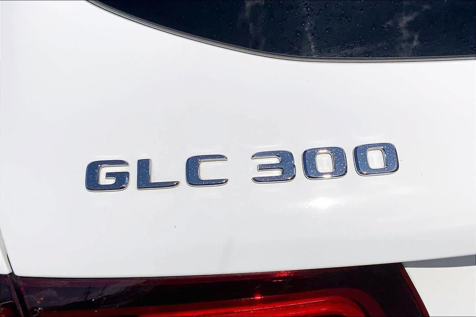 Used 2022 Mercedes-Benz GLC 300 image 7