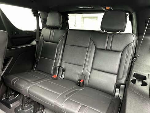 Used 2023 Chevrolet Tahoe RST w/ Luxury Package image 14