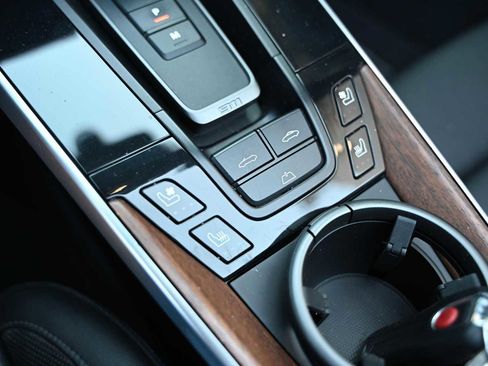Used 2020 Porsche 911 Carrera image 22