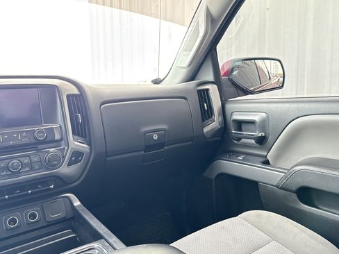 Used 2018 Chevrolet Silverado 1500 LT w/ All Star Edition image 15