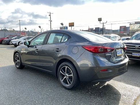 Used 2014 MAZDA MAZDA3 i Sport image 6