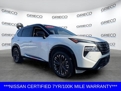 Certified 2024 Nissan Rogue Platinum w/ Platinum Premium Package FWD image 1