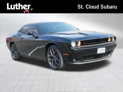 Used 2022 Dodge Challenger SXT w/ Blacktop Package RWD image 1