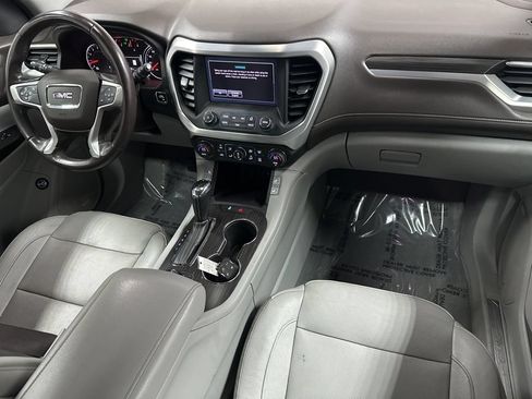Used 2018 GMC Acadia SLT AWD/4WD image 12