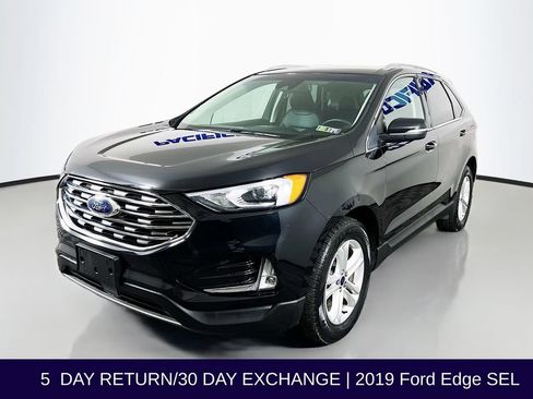 Used 2019 Ford Edge SEL w/ Equipment Group 201A AWD/4WD image 4