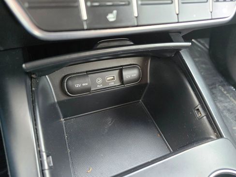 Used 2016 Kia Sorento LX w/ LX Convenience Package image 28