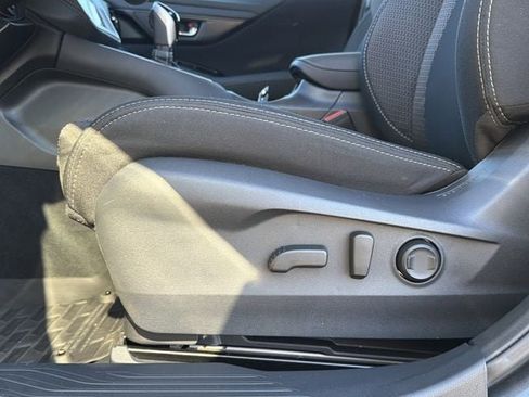 Certified 2025 Subaru Outback Premium image 24