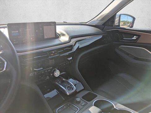 Used 2022 Acura MDX SH-AWD w/ Technology Package image 12